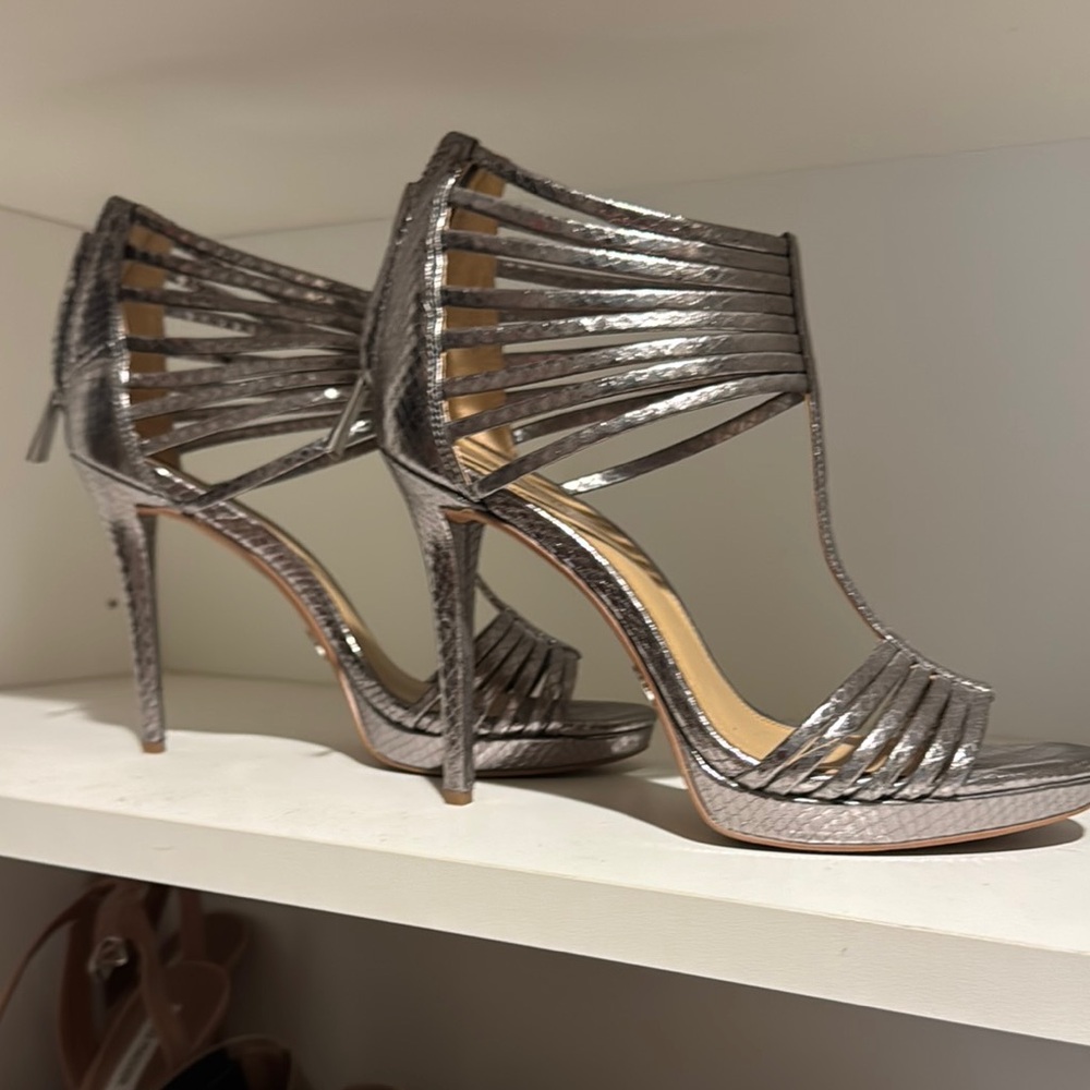 Michael Kors Elegant Silver Strappy Heels